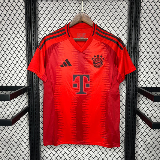 Bayern 24/25 Home Kit Fan Version